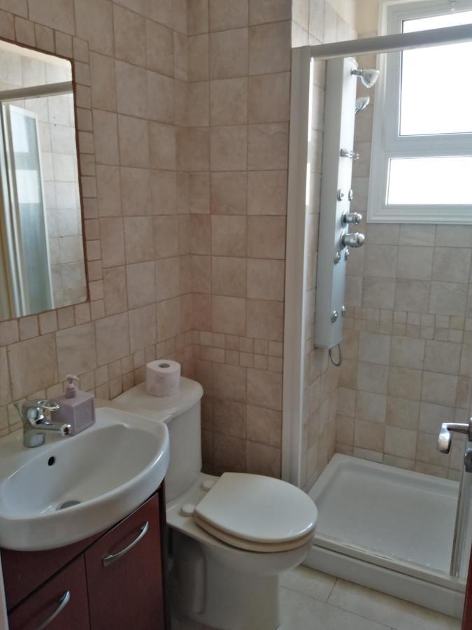Kato Paphos Suites Eksteriør billede