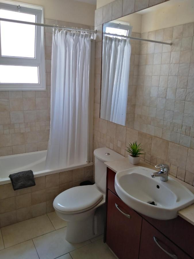 Kato Paphos Suites Eksteriør billede